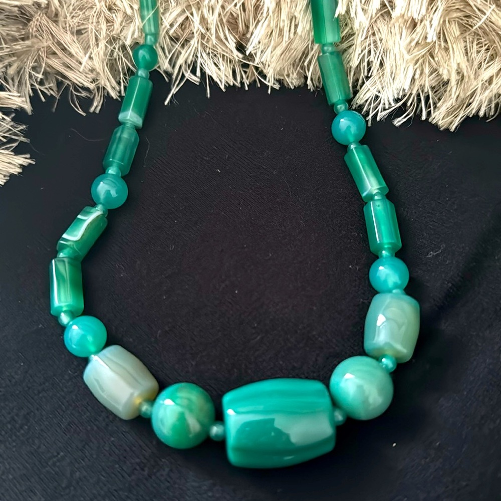 Beautiful natural green  aventurine necklace